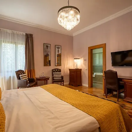 Casa Cranta 4* Brașov