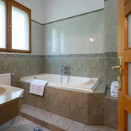 Hotel Casa Cranta 4*