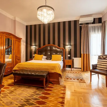 Casa Cranta Hotel 4*
